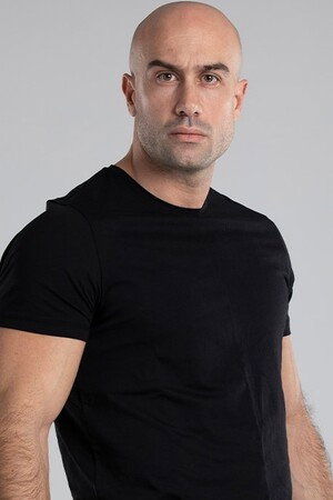 Actor Çağrı Atakan in Deha