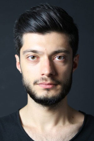 Actor Mustafa Elikoğlu in Umuda Kelepce Vurulmaz
